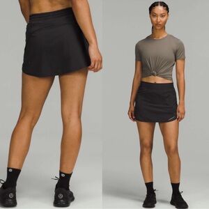 Lululemon Hotty Hot High-Rise Skirt